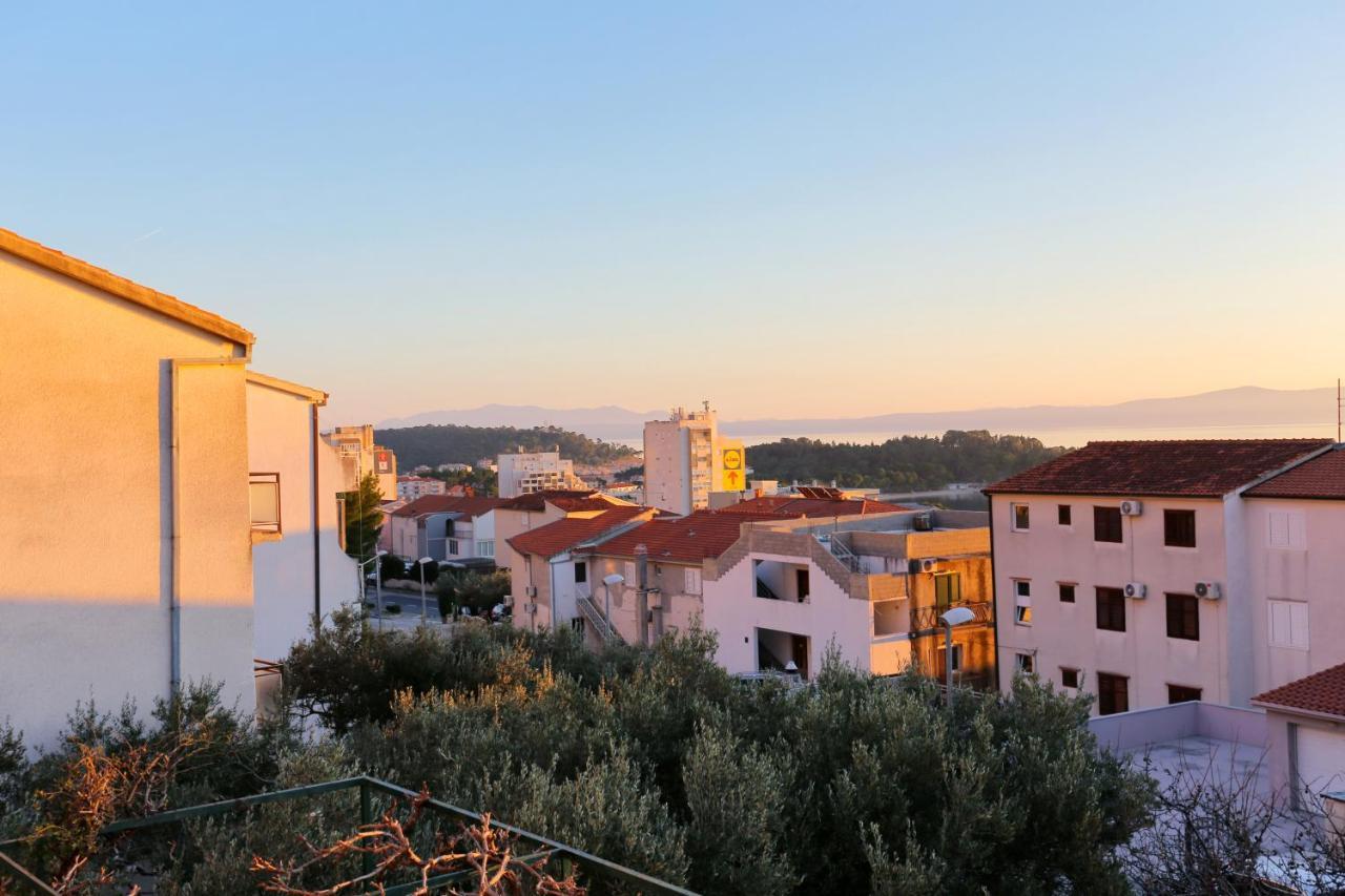 Apartments And Rooms With Parking Space Makarska - 18028 Eksteriør bilde